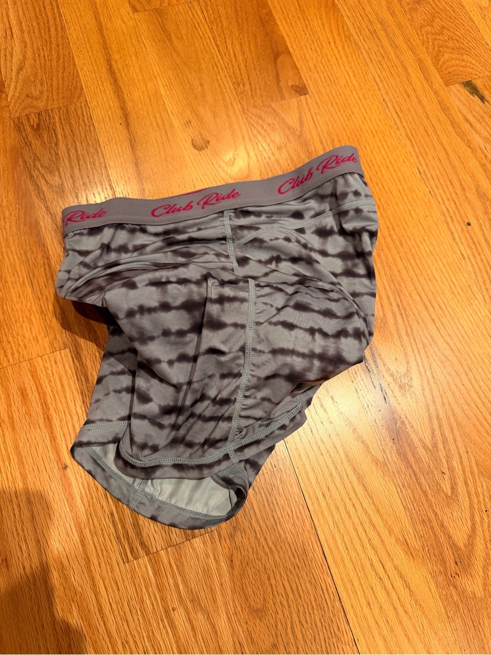 Club Ride Women’s Drift Chamois Gray Tie-Dye Cycling with Pink size L Like New